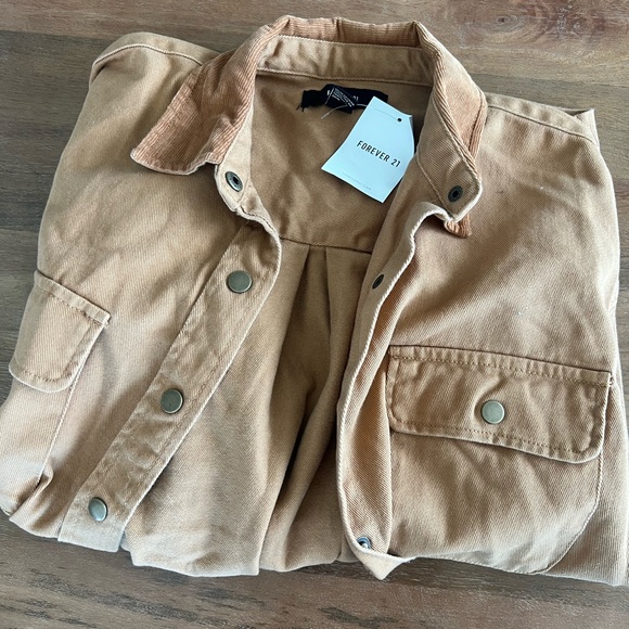 Button down jacket - Picture 2 of 2